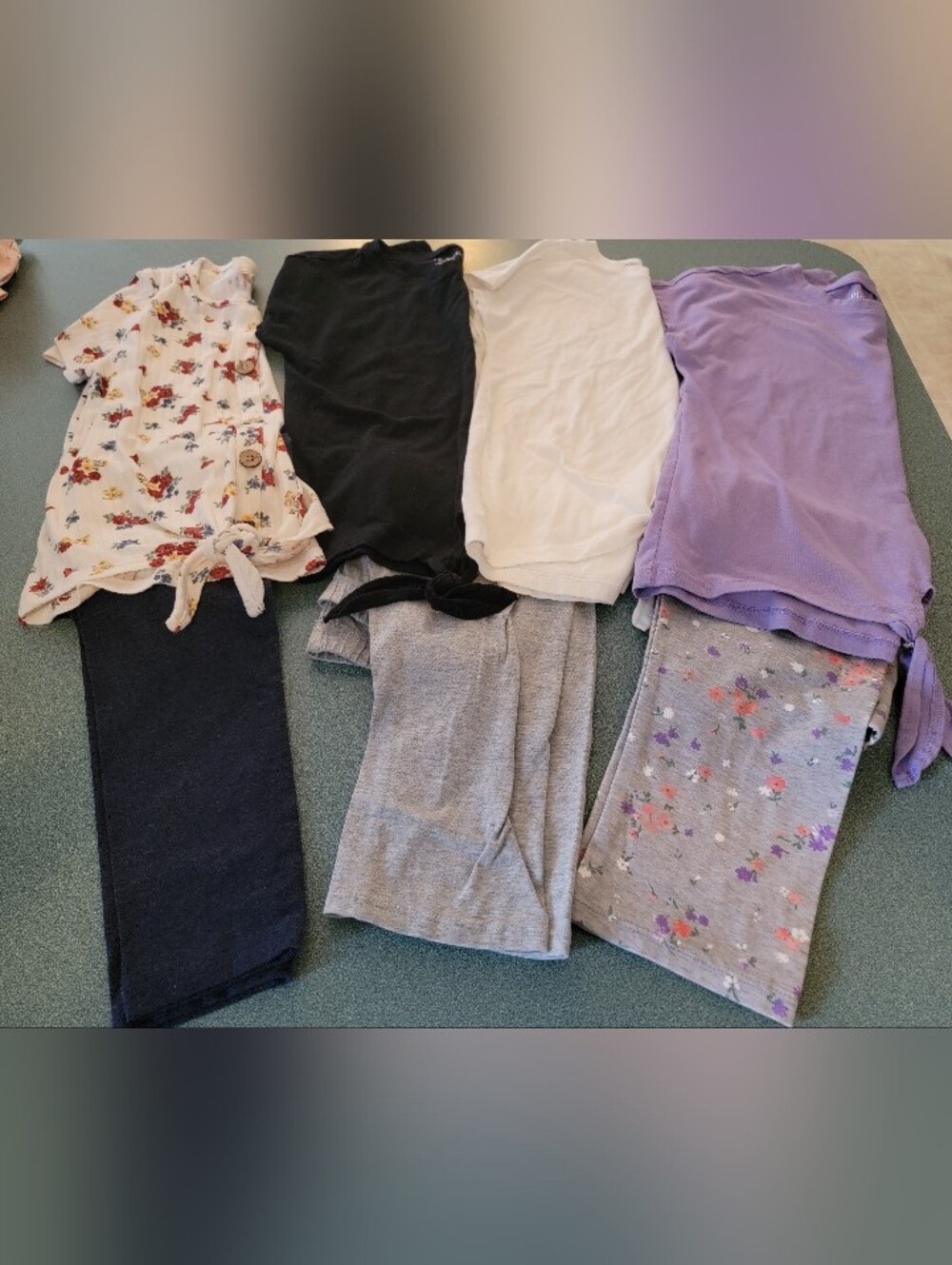 Girls Size 10/12 Outfit Lot Childrens Place Tie Front Tops Capri Leggings Floral
